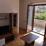 Apartment Elena